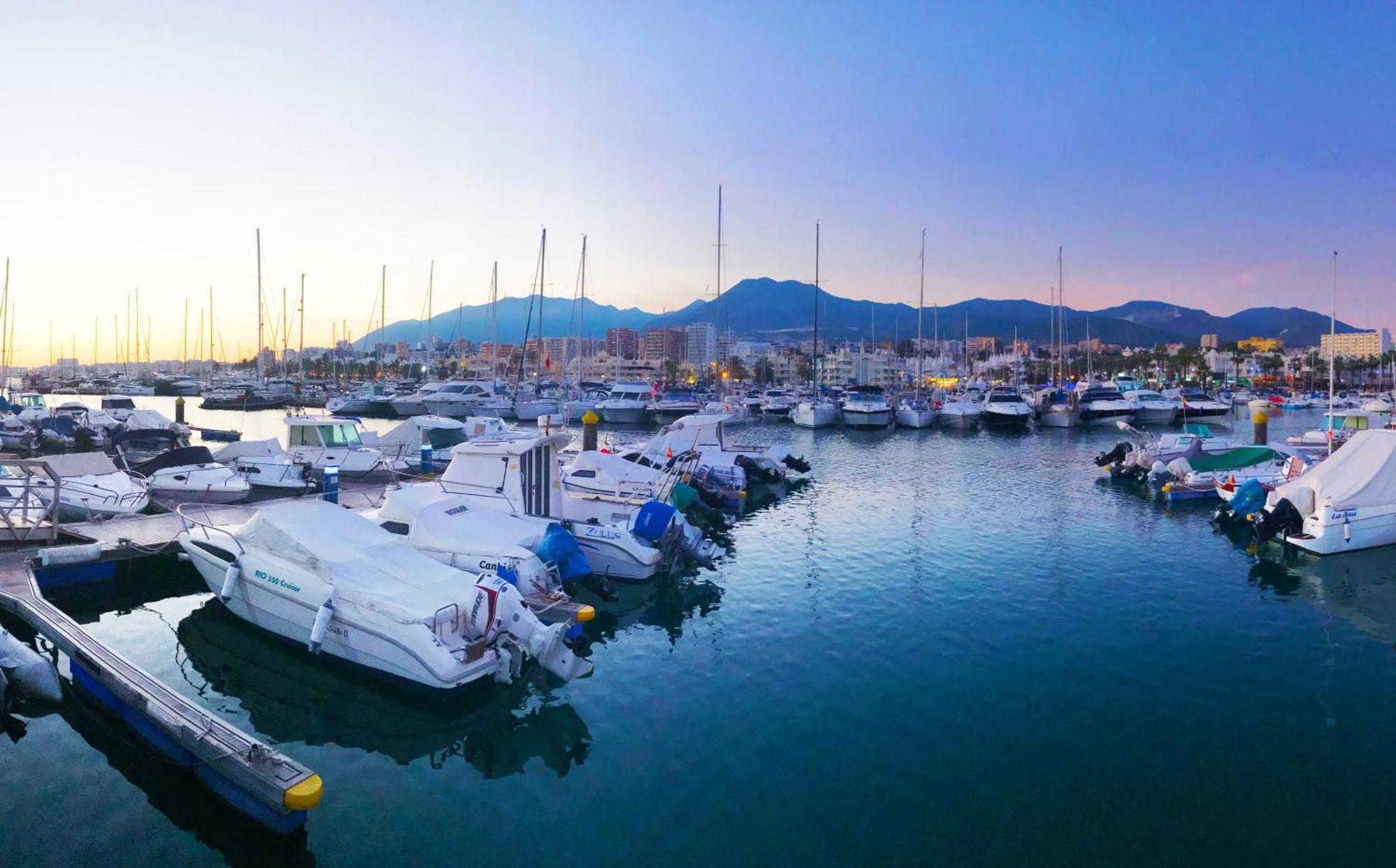 Benal Beach Suite Ii, Estudio Con Parque Acuatico Y Vistas Al Mar. Benalmádena Εξωτερικό φωτογραφία