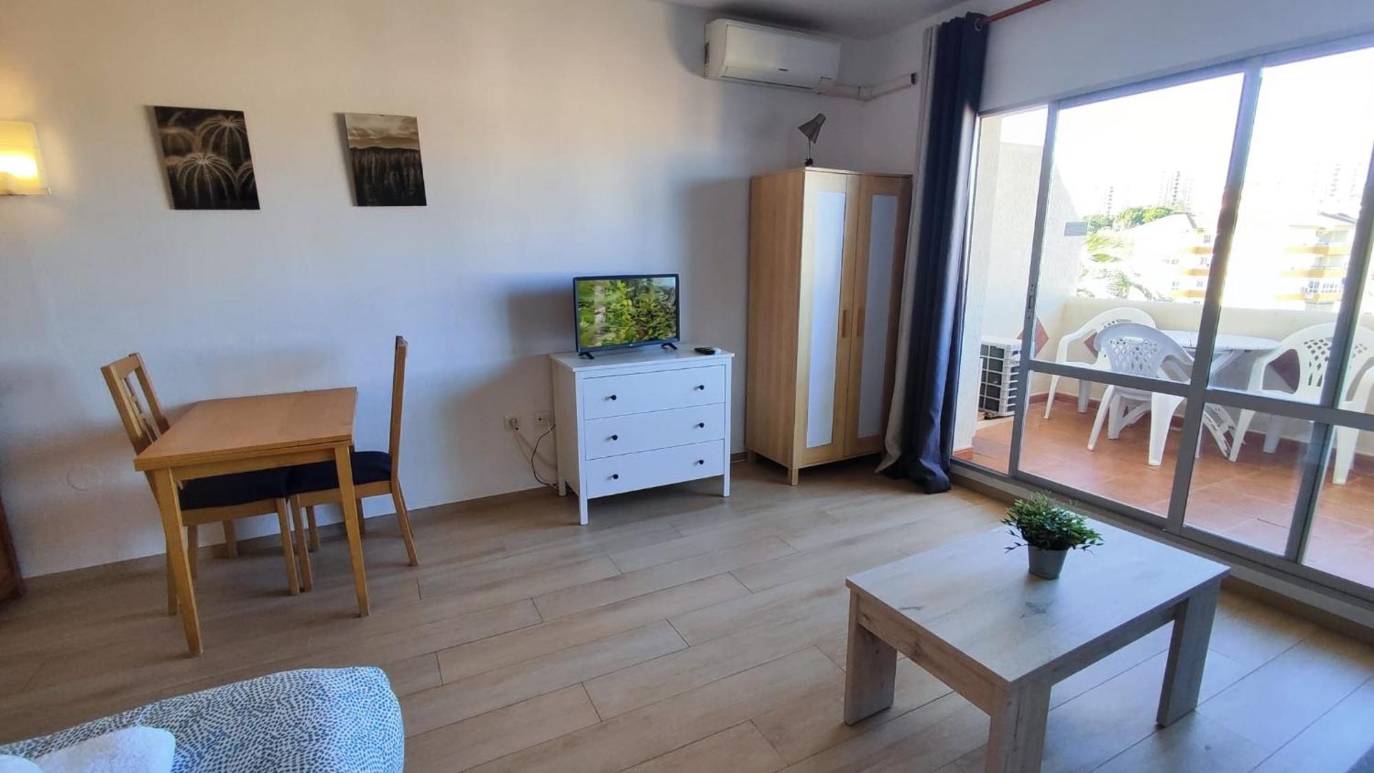 Benal Beach Suite Ii, Estudio Con Parque Acuatico Y Vistas Al Mar. Benalmádena Εξωτερικό φωτογραφία